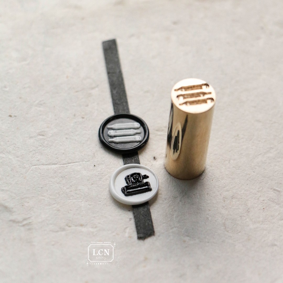 LCN Double-Sided Mini Wax Seal Stamp - Clip / Pencils