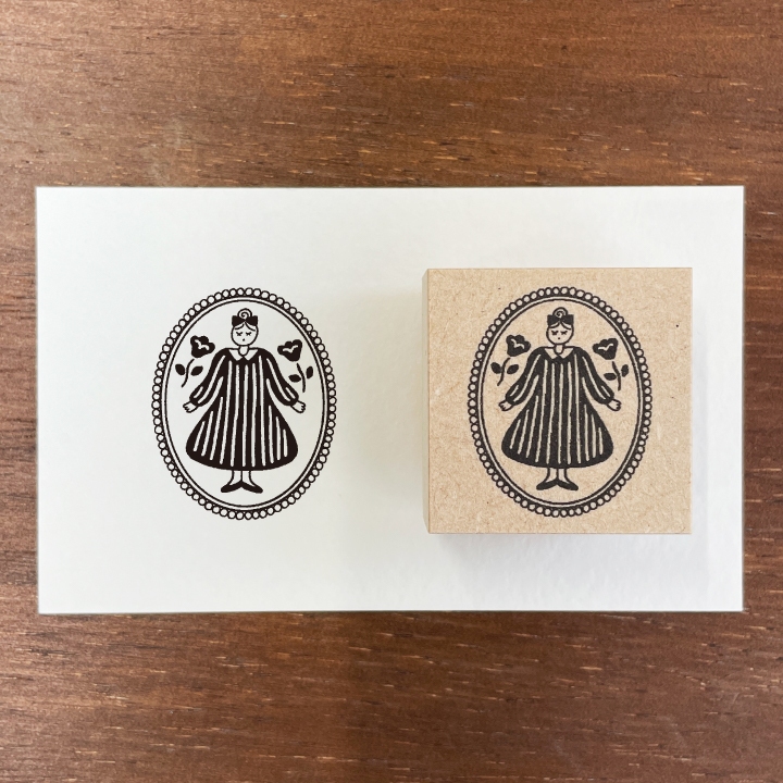 Stamp Marche Girl Rubber Stamp - Oval Frame