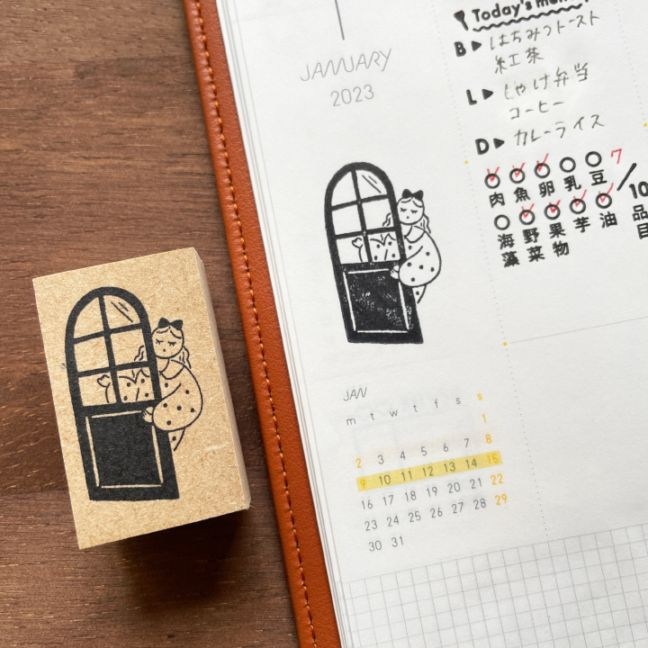 Stamp Marche Rubber Stamp - Peeking From The Door