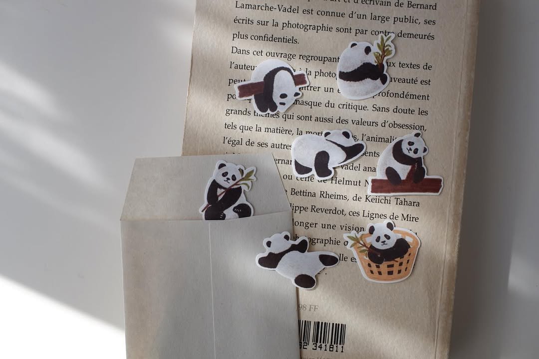 Suatelier Flake Stickers No.302 - Baby Panda