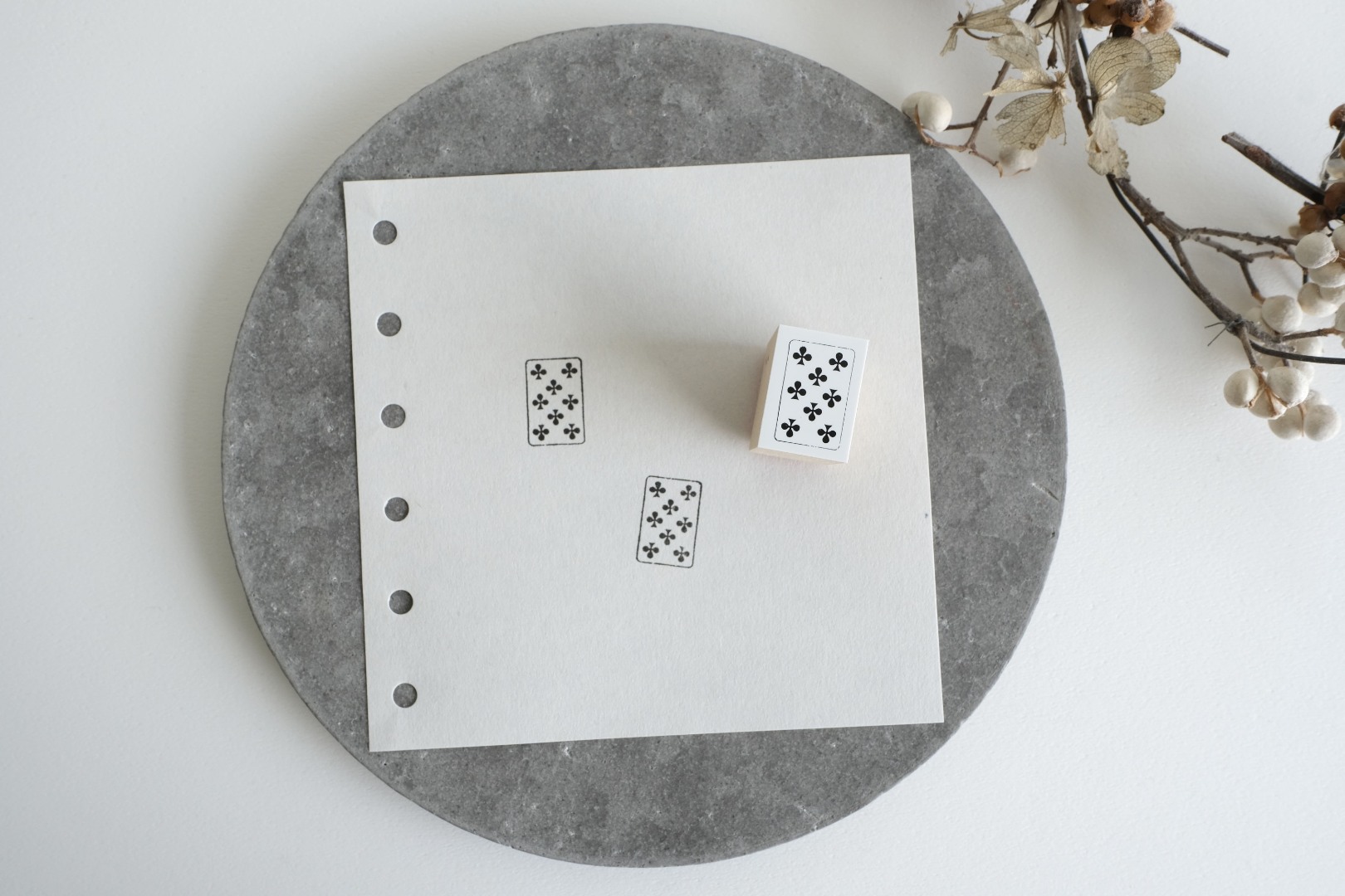 Yohaku Rubber Stamp S-113 - Clover 8