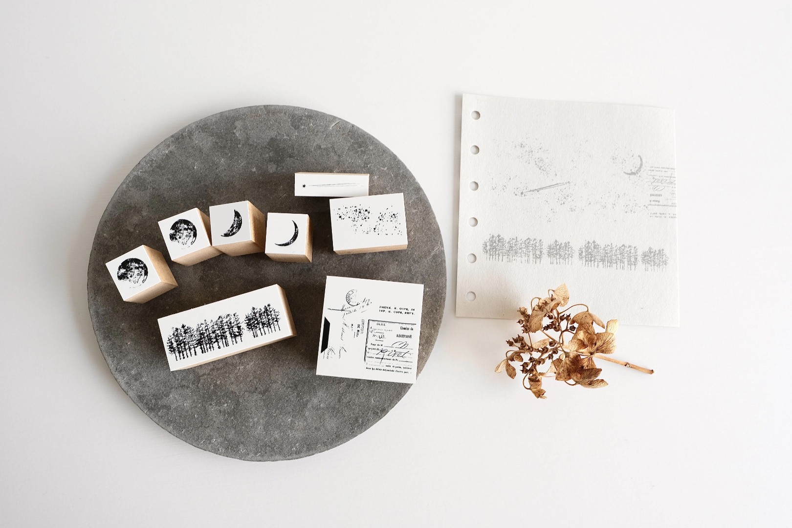 Yohaku Rubber Stamp S-118 - Mangetsu