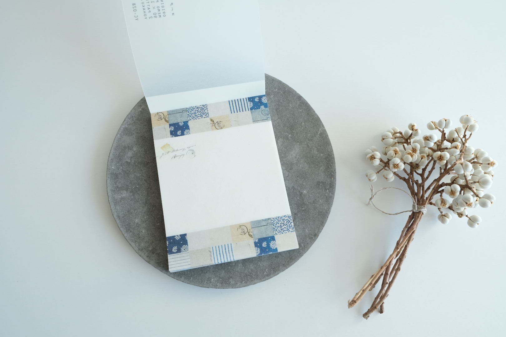 Yohaku Memo Pad CHECK&STRIPE Winter Gift YC-028 - Mosaic