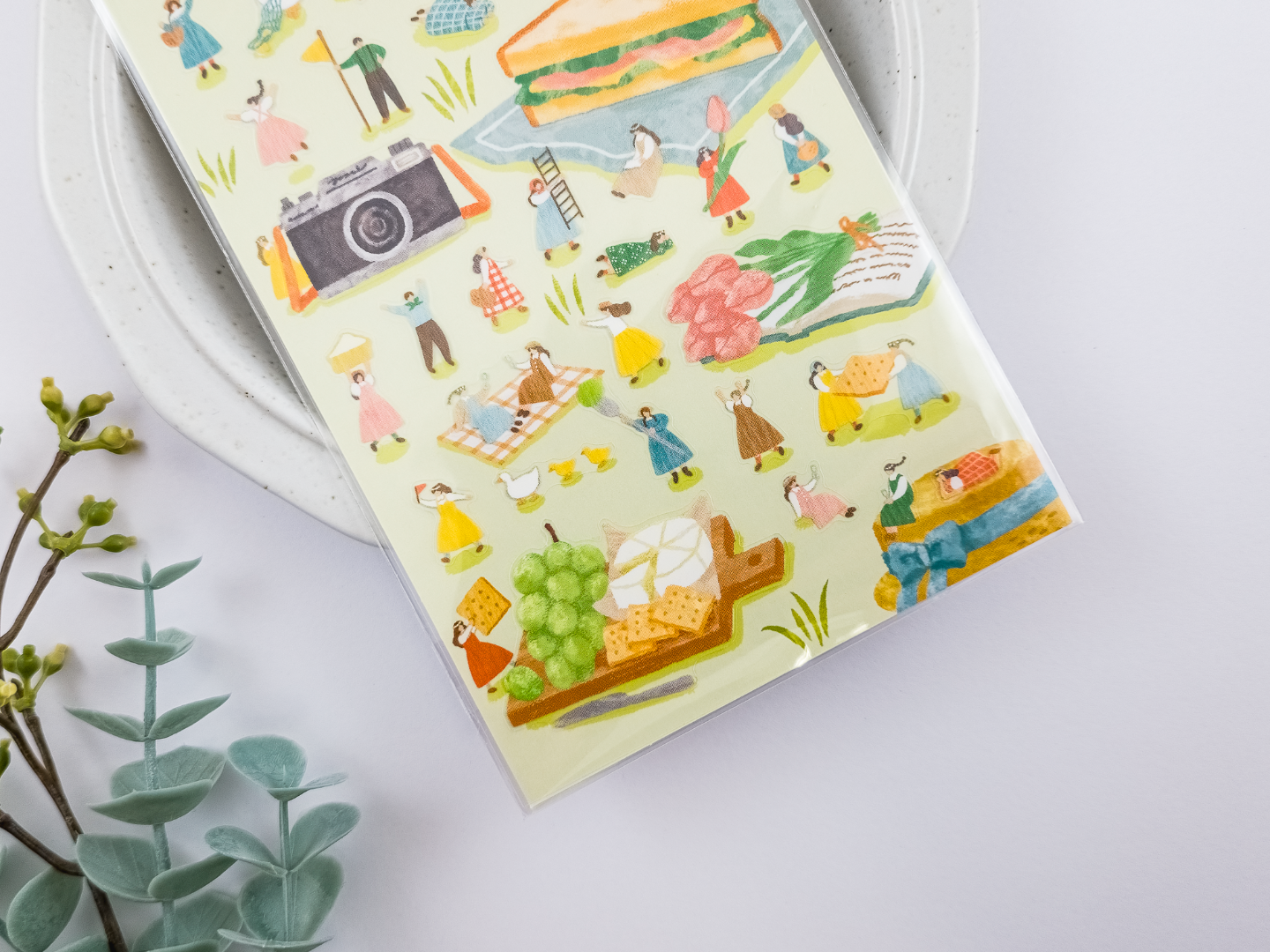 Mindwave Clear Sticker Sheet 82689 - Secret Picnic
