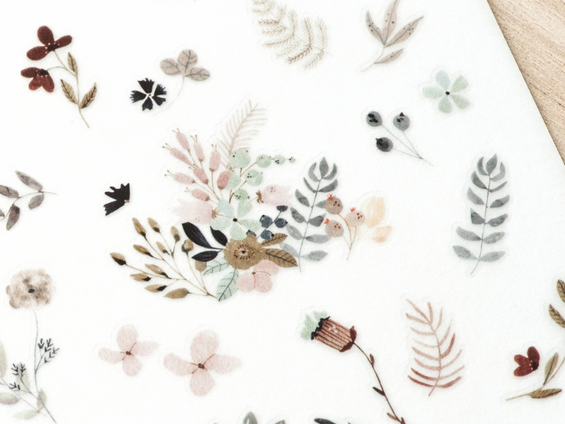 MU Print-On Transfer Stickers 202 - Folk Flowers