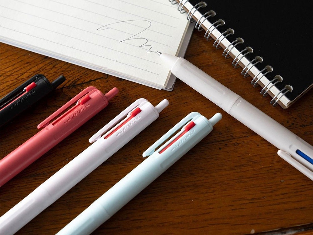 Uniball JETSTREAM More Black Ballpoint Pen 3-color 0.5 - Glaze